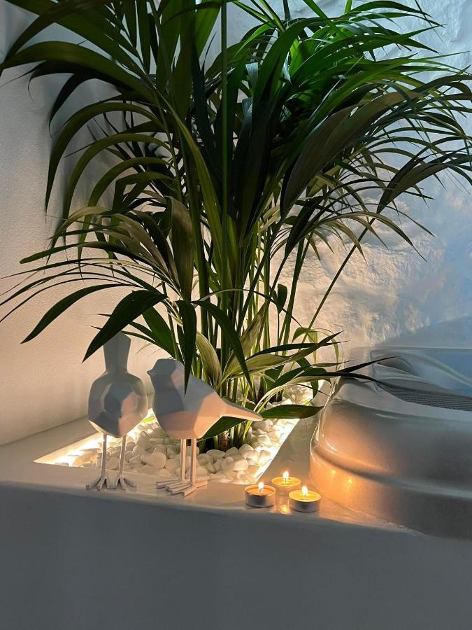 Mythos Luxury Suite Naxos City Экстерьер фото