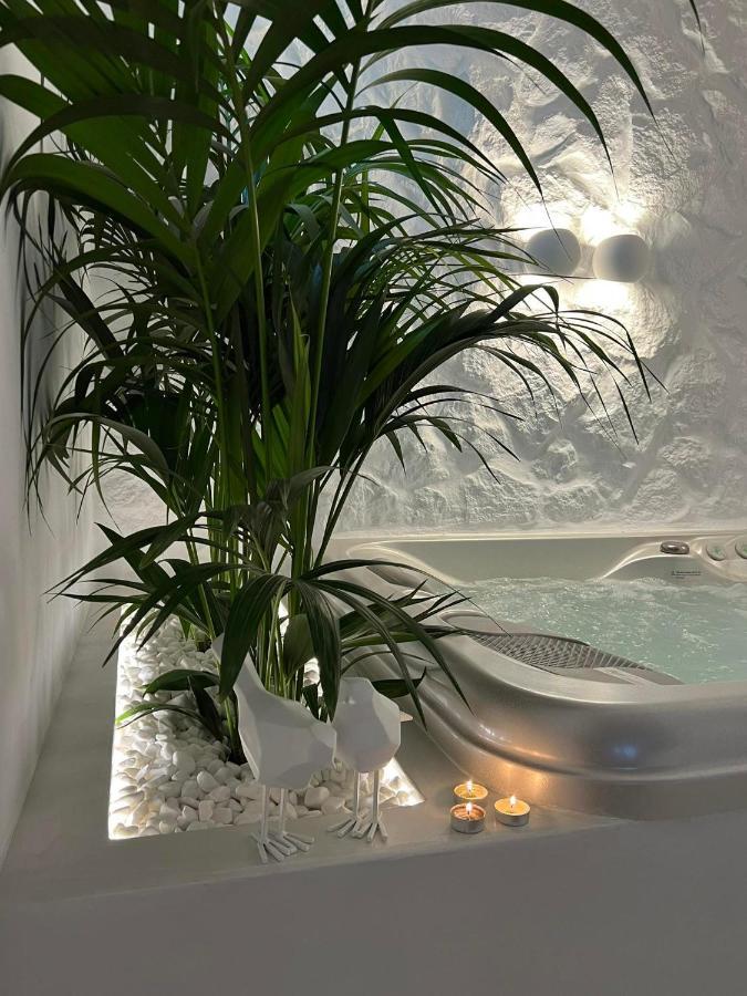 Mythos Luxury Suite Naxos City Экстерьер фото